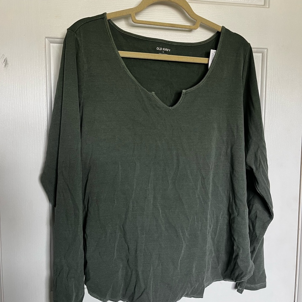 Old Navy Women's Dark Green V-Neck Blouse